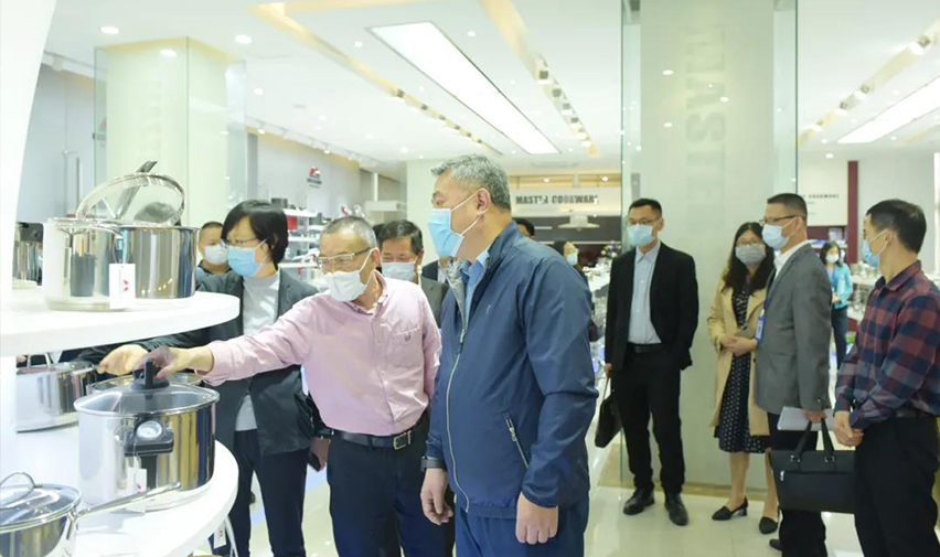 广东省人社厅周成副厅长等一行到我司调研 助力企业复工复产